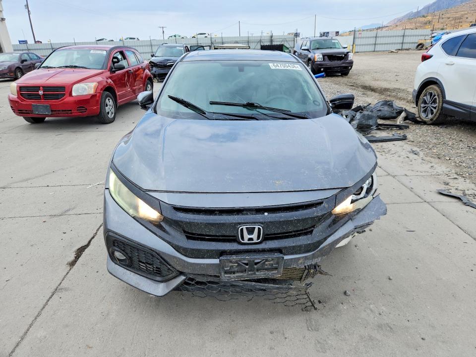 64700436 :رقم المزاد ، SHHFK7H57JU414911 vin ، 2018 Honda Civic مزاد بيع