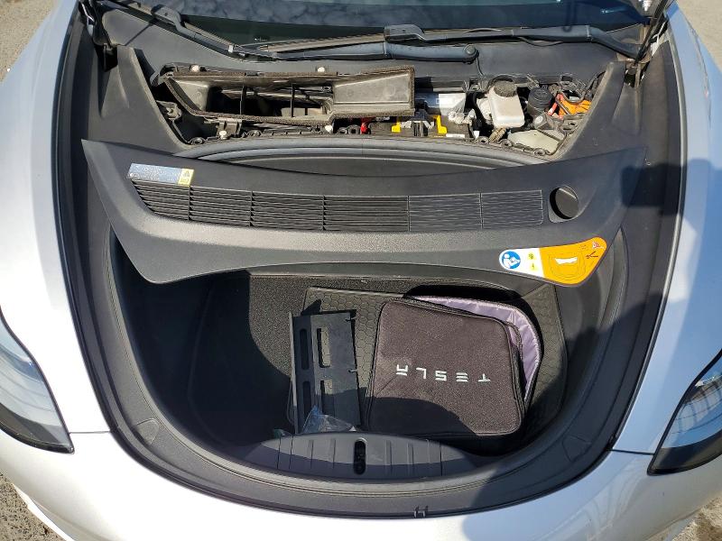 Продаж на аукціоні авто 2018 Tesla Model 3, vin: 5YJ3E1EA2JF024339, номер лоту: 64481846
