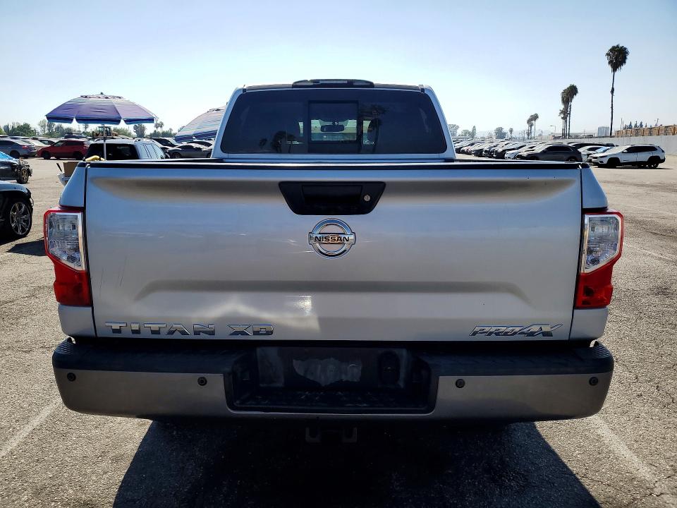 Продаж на аукціоні авто 2016 Nissan Titan Xd, vin: 1N6AA1F4XGN512330, номер лоту: 64110596