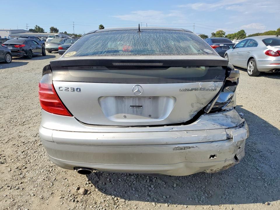2003 Mercedes-benz C მანქანა იყიდება აუქციონზე, vin: WDBRN40J53A496841, აუქციონის ნომერი: 66311466