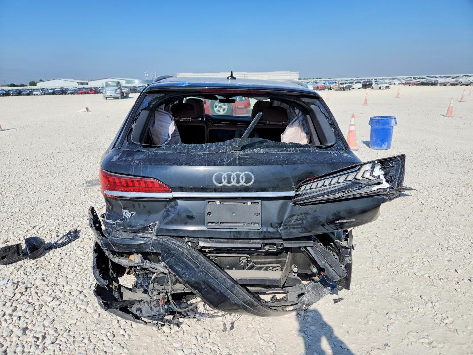 Продаж на аукціоні авто 2021 Audi Q7, vin: WA1AXAF77MD021897, номер лоту: 63765056