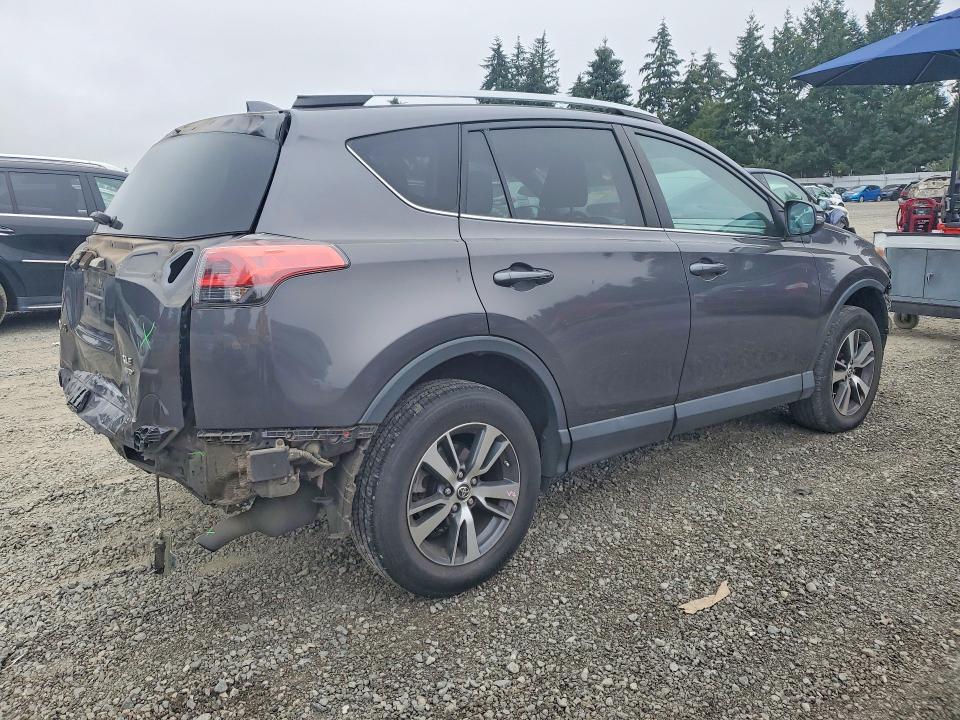 Продажа на аукционе авто 2016 Toyota Rav4, vin: 2T3RFREV1GW532314, номер лота: 64578816