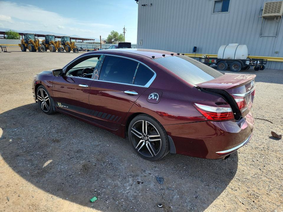 63411176 :رقم المزاد ، 1HGCR2F56HA307259 vin ، 2017 Honda Accord مزاد بيع