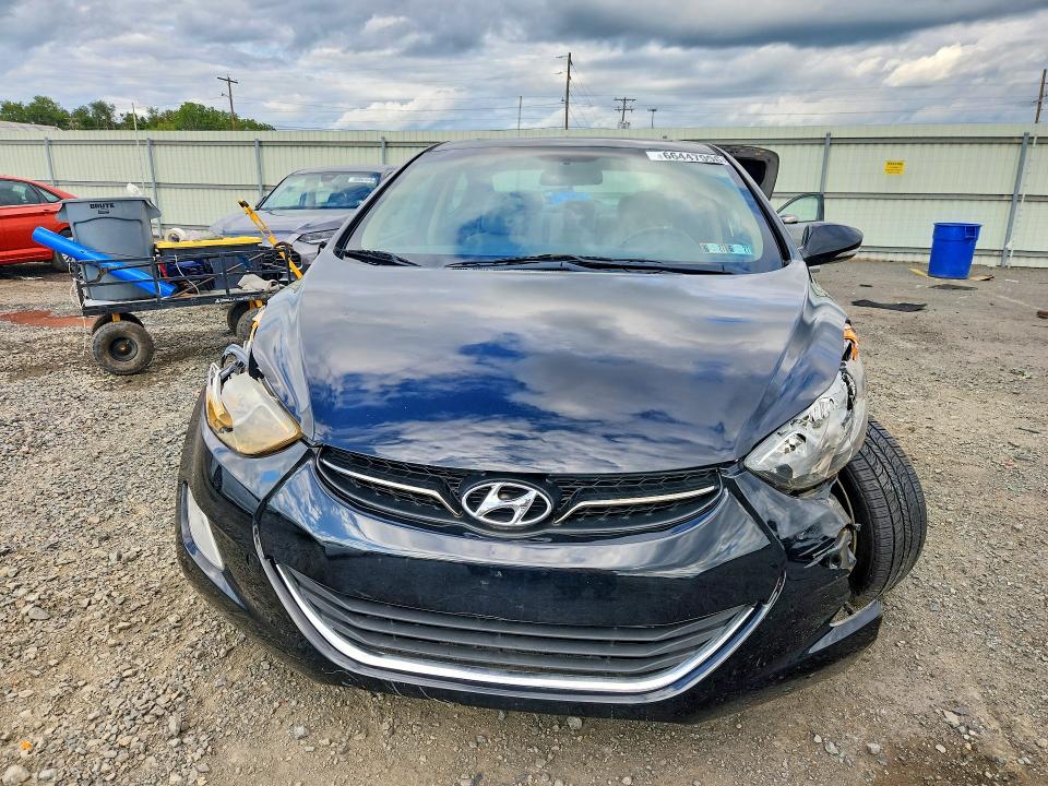 66447996 :رقم المزاد ، 5NPDH4AE0DH232585 vin ، 2013 Hyundai Elantra مزاد بيع