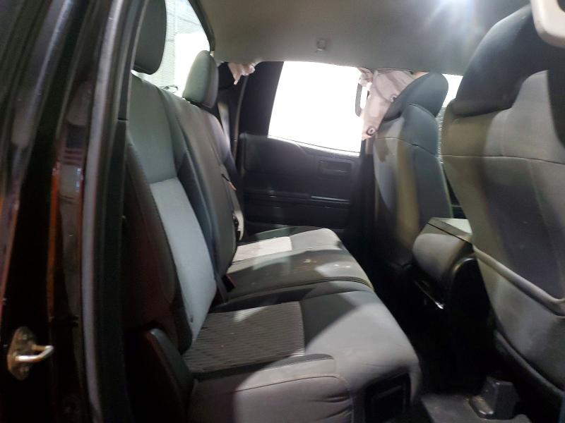 63517426 :رقم المزاد ، 5TFUM5F16FX060075 vin ، 2015 Toyota Tundra مزاد بيع