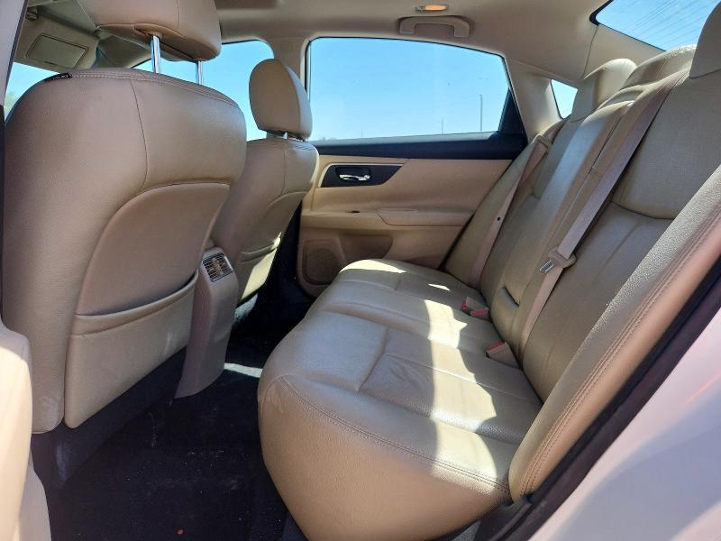 2015 Nissan Altima მანქანა იყიდება აუქციონზე, vin: 1N4AL3AP4FC259225, აუქციონის ნომერი: 66029036