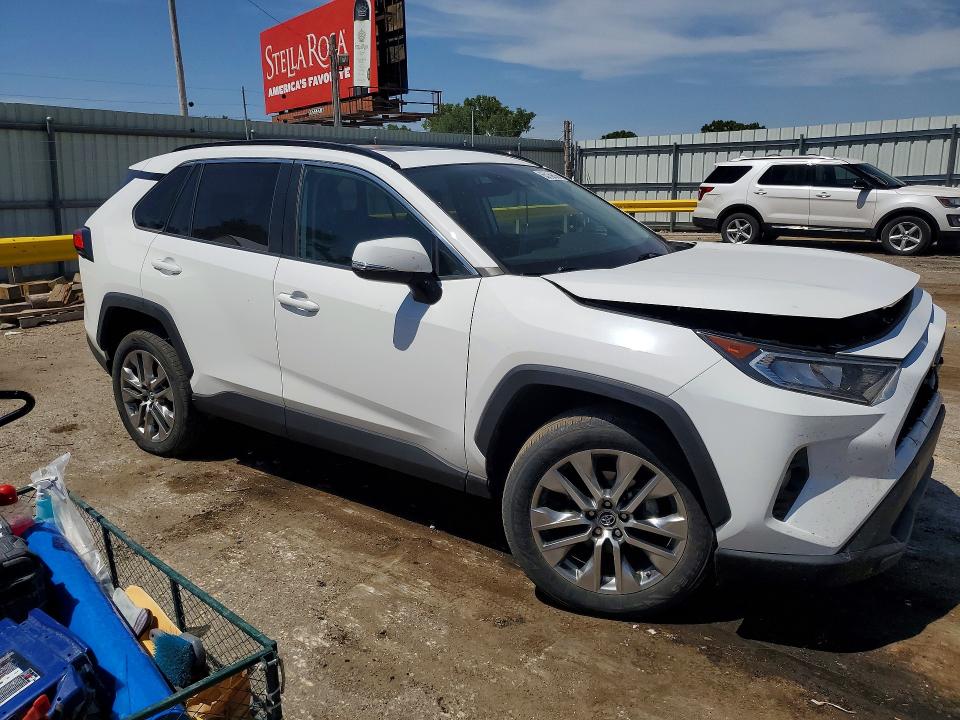 2019 Toyota Rav4 მანქანა იყიდება აუქციონზე, vin: 2T3A1RFV8KC045826, აუქციონის ნომერი: 65158536