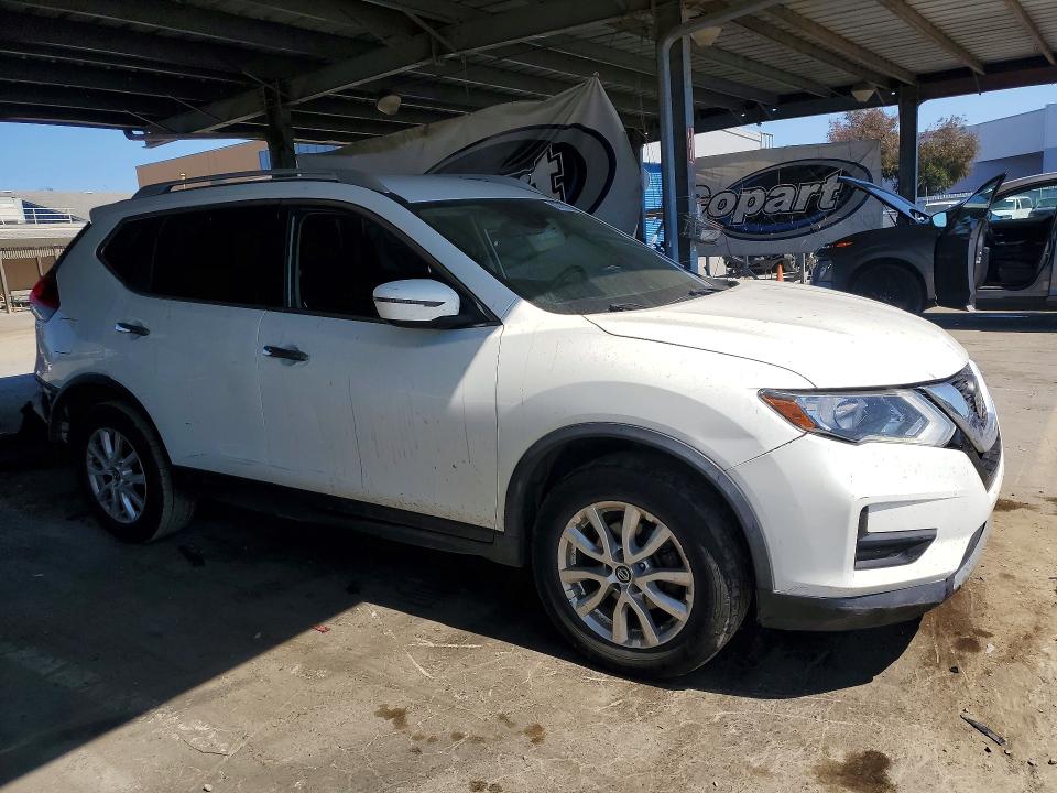 Auction sale of the 2020 Nissan Rogue, vin: JN8AT2MV4LW143424, lot number: 63767326