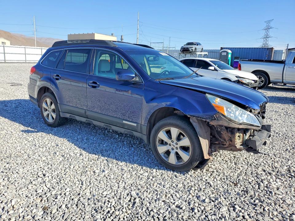 65520496 :رقم المزاد ، 4S4BRBKC6B3437838 vin ، 2011 Subaru Outback مزاد بيع