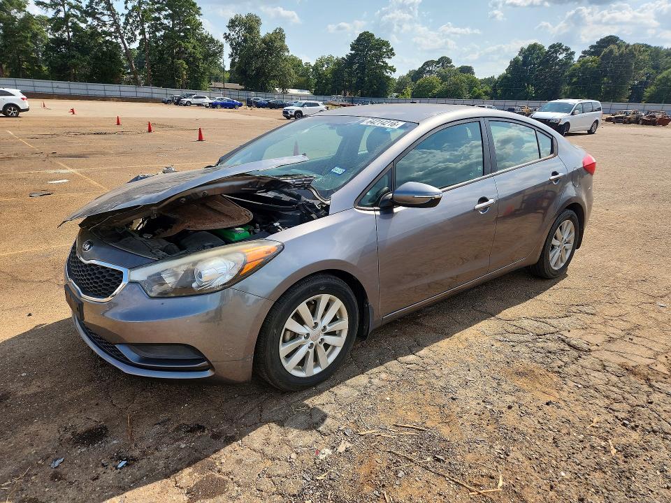 2016 Kia Forte მანქანა იყიდება აუქციონზე, vin: KNAFX4A6XG5565429, აუქციონის ნომერი: 64214216
