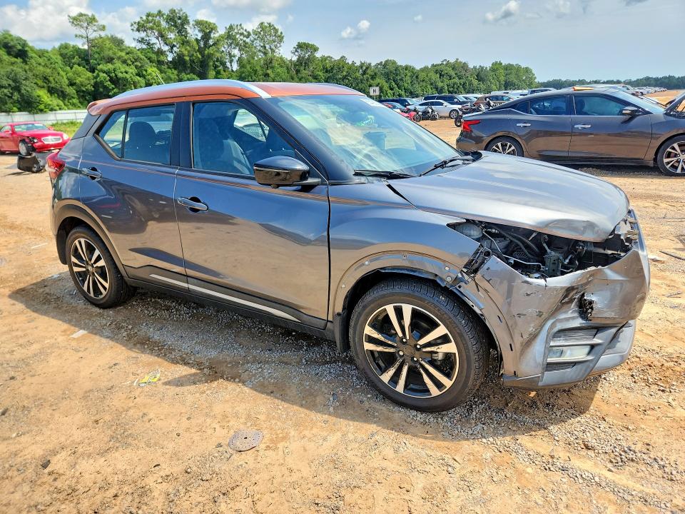 65436096 :رقم المزاد ، 3N1CP5CU1KL565886 vin ، 2019 Nissan Kicks مزاد بيع