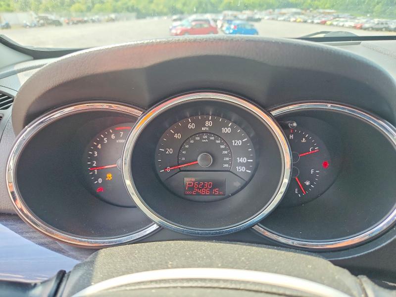 2011 Kia Sorento მანქანა იყიდება აუქციონზე, vin: 5XYKTCA19BG141543, აუქციონის ნომერი: 66968106