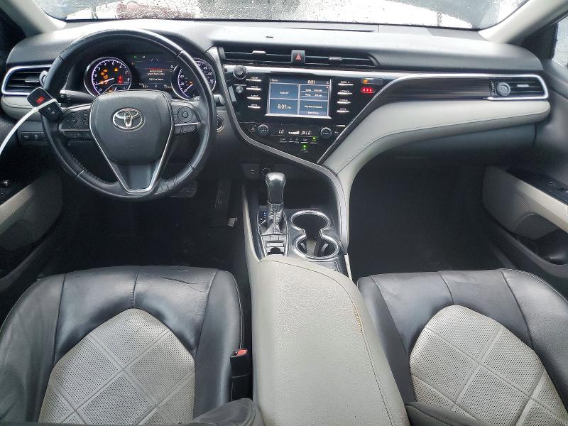 2018 Toyota Camry მანქანა იყიდება აუქციონზე, vin: 4T1B11HK5JU112607, აუქციონის ნომერი: 63990376