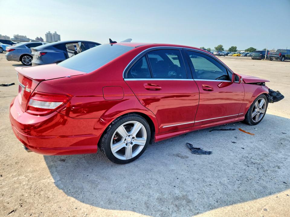 66442936 :رقم المزاد ، WDDGF5GB9AR122845 vin ، 2010 Mercedes-benz C مزاد بيع