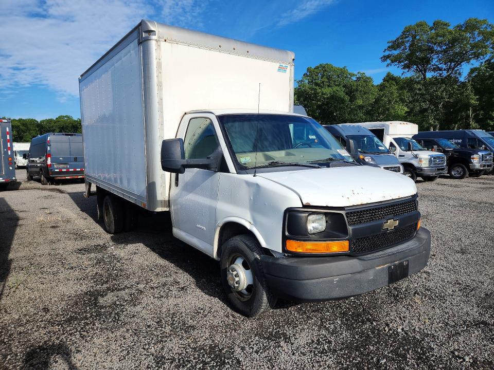 Aukcja sprzedaży 2015 Chevrolet Express G4500, vin: 1GB6G5CG1F1109585, numer aukcji: 67373006