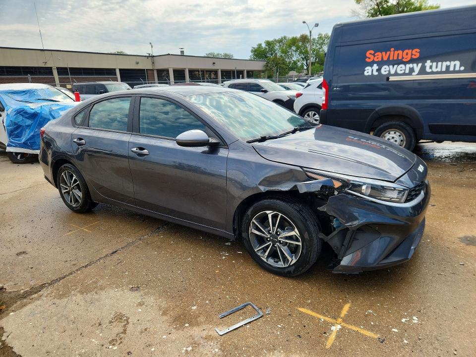 66144916 :رقم المزاد ، 3KPF24AD4PE590752 vin ، 2023 Kia Forte مزاد بيع