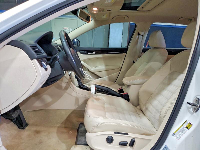 Продажа на аукционе авто 2014 Volkswagen Passat, vin: 1VWCN7A35EC031327, номер лота: 64264696