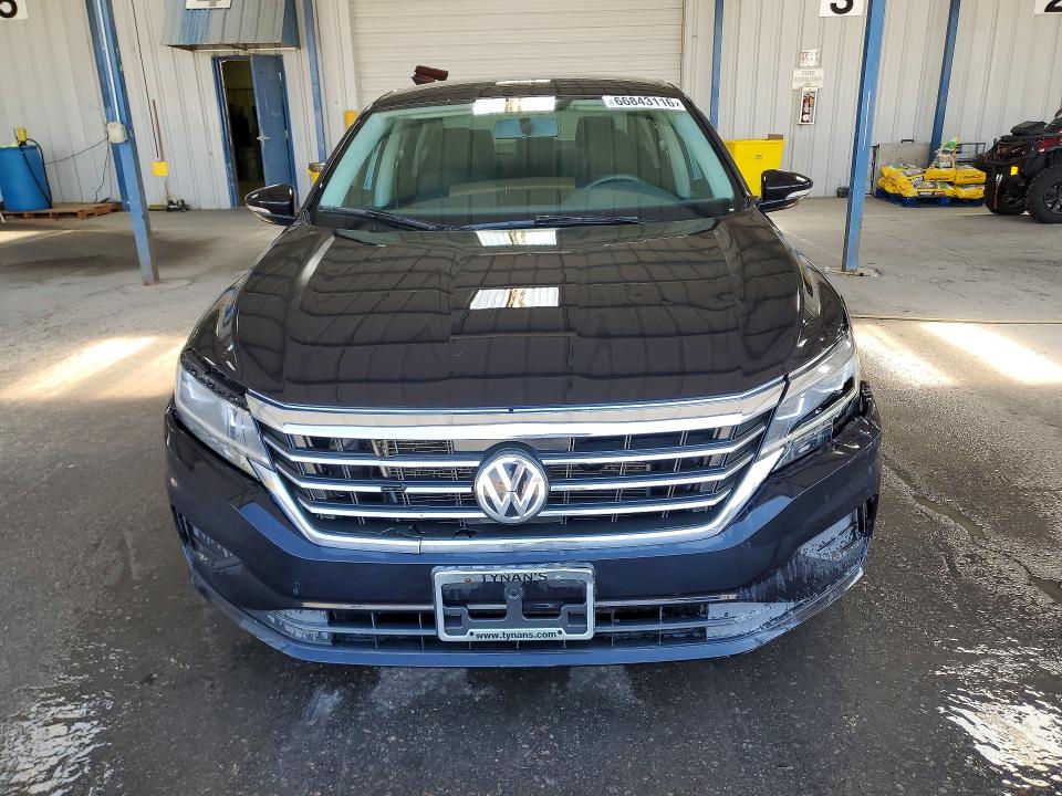 Продажа на аукционе авто 2021 Volkswagen Passat, vin: 1VWAA7A38MC012806, номер лота: 66843116