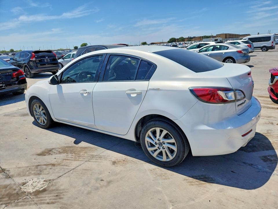 61454686 :رقم المزاد ، JM1BL1VP7D1734971 vin ، 2013 Mazda 3 مزاد بيع