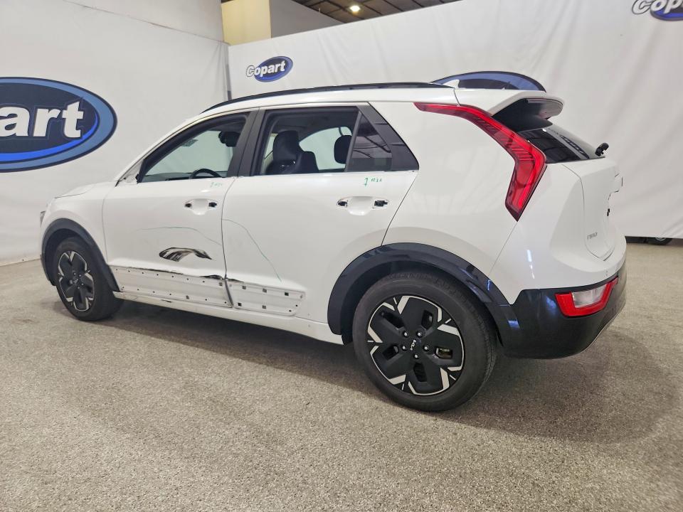 Продажа на аукционе авто 2023 Kia Niro, vin: KNDCR3L13P5027084, номер лота: 63561596