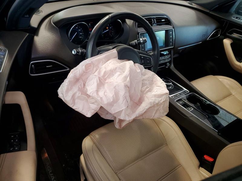 65953506 :رقم المزاد ، SADCK2BV5HA897161 vin ، 2017 Jaguar F-pace مزاد بيع