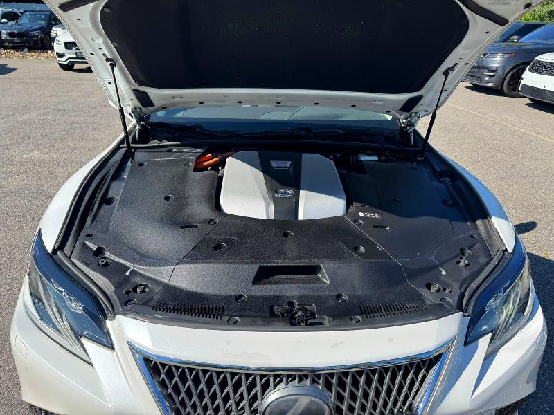 Продажа на аукционе авто 2018 Lexus Ls, vin: JTHCY1FF7J5001057, номер лота: 64147956