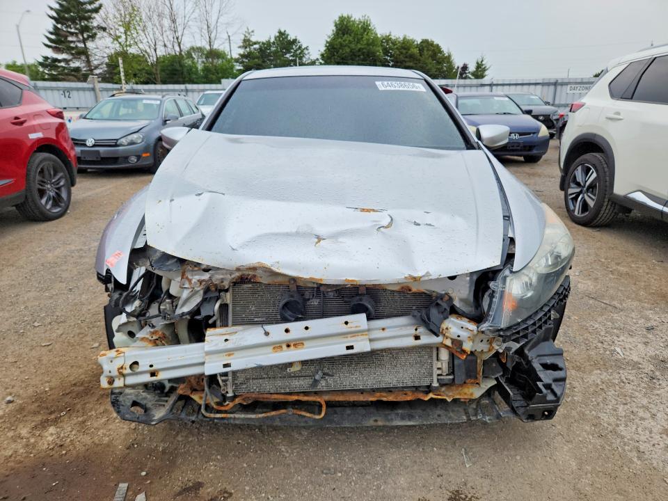 64638656 :رقم المزاد ، 1HGCP2F83BA804678 vin ، 2011 Honda Accord مزاد بيع