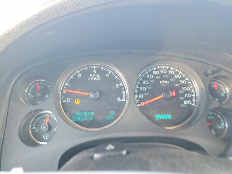 2010 Chevrolet Suburban მანქანა იყიდება აუქციონზე, vin: 1GNUKHE31AR212312, აუქციონის ნომერი: 63375016