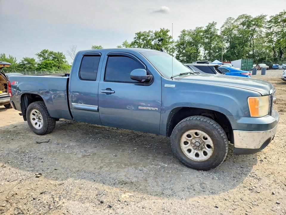 64413226 :رقم المزاد ، 1GTR2VE35BZ288825 vin ، 2011 Gmc Sierra مزاد بيع