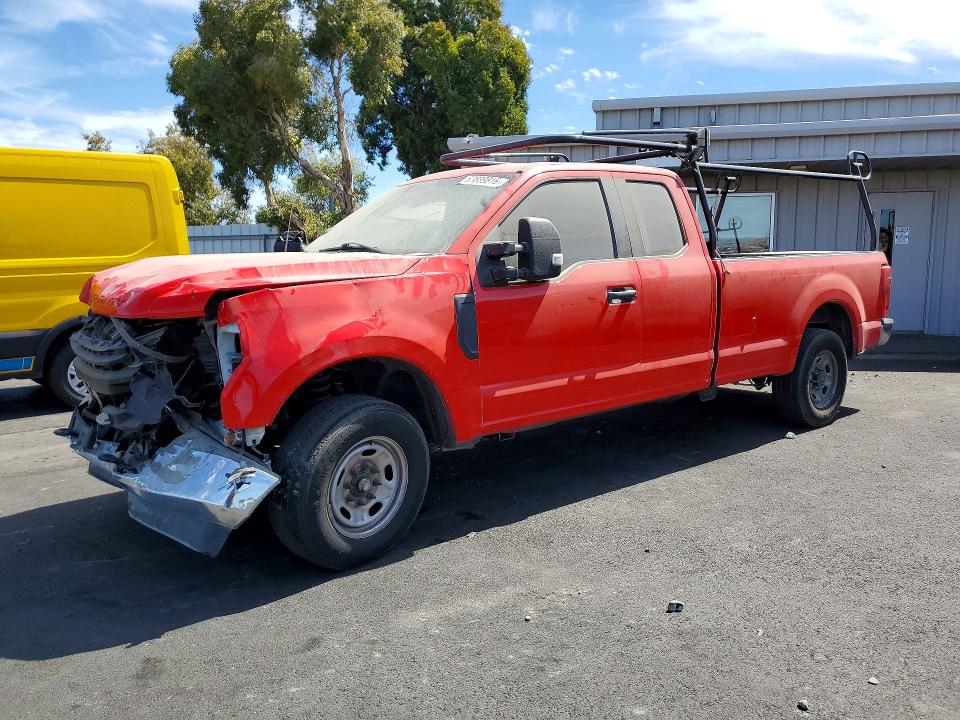 63889816 :رقم المزاد ، 1FT7X2A61NEG05244 vin ، 2022 Ford F250 مزاد بيع