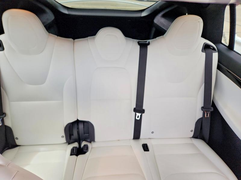 Продаж на аукціоні авто 2018 Tesla Model X, vin: 5YJXCDE21JF112039, номер лоту: 65048536