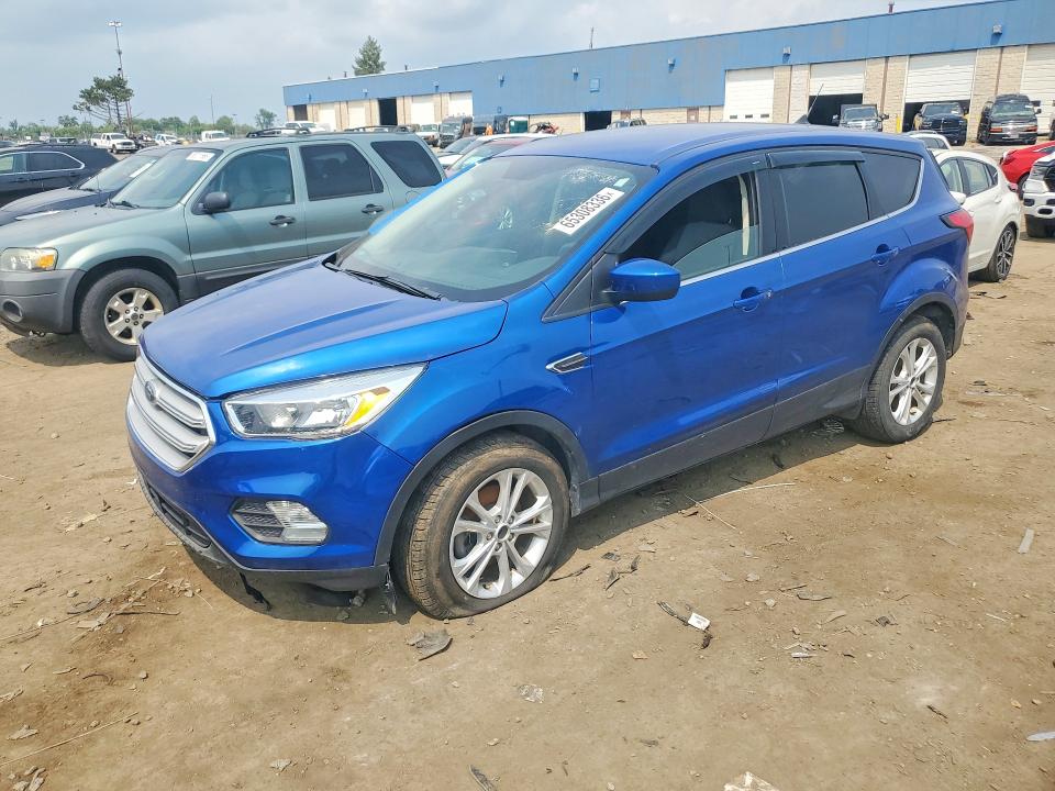 2019 Ford Escape მანქანა იყიდება აუქციონზე, vin: 1FMCU0GD1KUA16970, აუქციონის ნომერი: 65308336