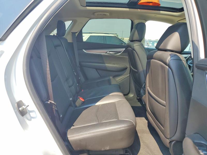64026166 :رقم المزاد ، 1GYKNDRSXKZ211897 vin ، 2019 Cadillac Xt5 مزاد بيع