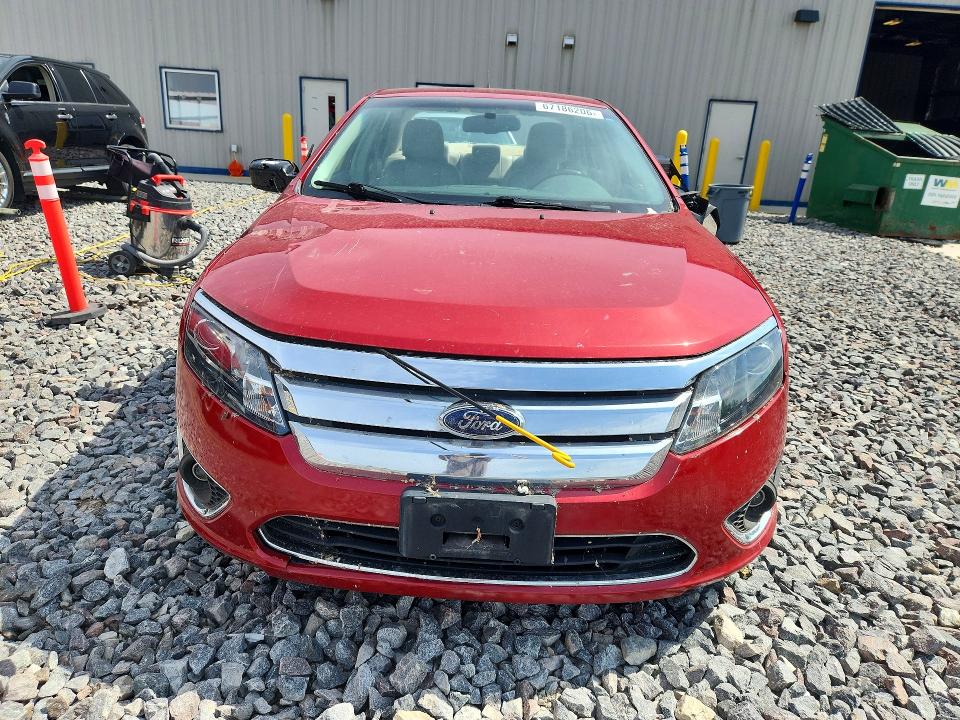 67186206 :رقم المزاد ، 3FAHP0JAXAR254991 vin ، 2010 Ford Fusion مزاد بيع