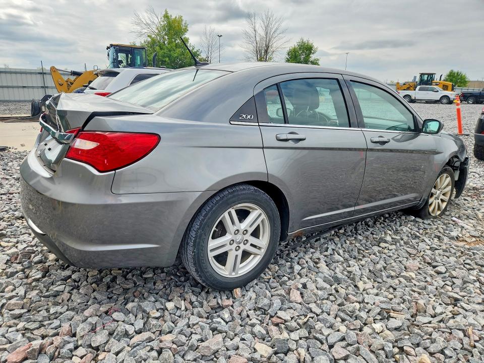 Продажа на аукционе авто 2012 Chrysler 200, vin: 1C3CCBBG3CN303490, номер лота: 66147736