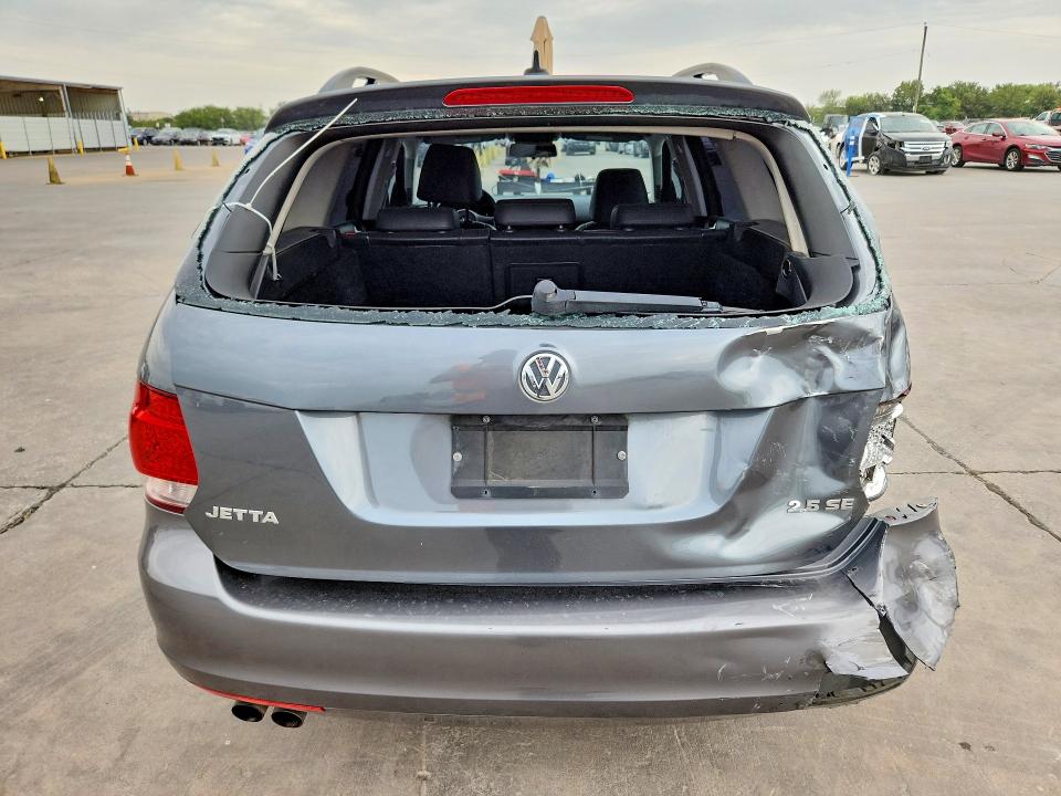 Aukcja sprzedaży 2010 Volkswagen Jetta, vin: 3VWPZ7AJ8AM689821, numer aukcji: 66526766