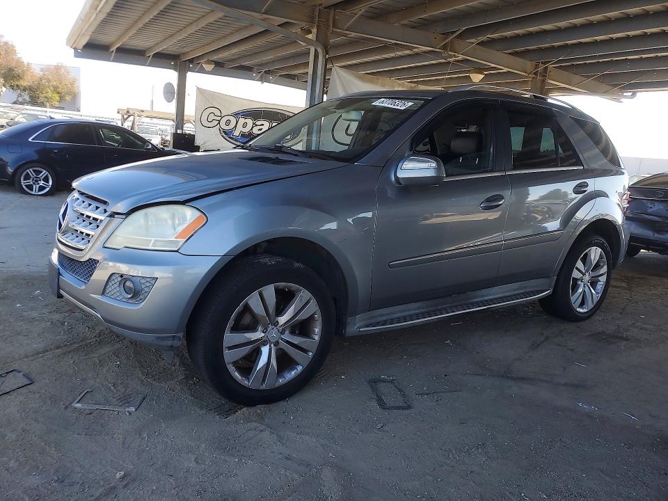 63706326 :رقم المزاد ، 4JGBB5GB0AA602623 vin ، 2010 Mercedes-benz Ml مزاد بيع