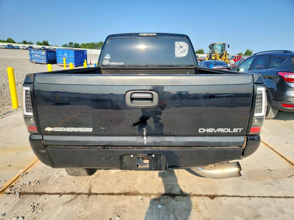 2005 Chevrolet Silverado მანქანა იყიდება აუქციონზე, vin: 1GCHK23255F865816, აუქციონის ნომერი: 63889606