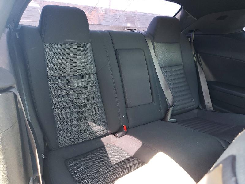 66424266 :رقم المزاد ، 2C3CDYAG8CH162197 vin ، 2012 Dodge Challenger مزاد بيع