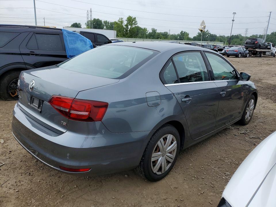 2017 Volkswagen Jetta მანქანა იყიდება აუქციონზე, vin: 3VW2B7AJ5HM330242, აუქციონის ნომერი: 64224426