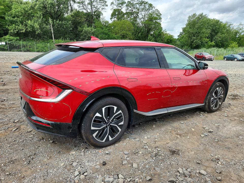 2023 Kia Ev6 მანქანა იყიდება აუქციონზე, vin: KNDC34LA1P5156996, აუქციონის ნომერი: 62699756