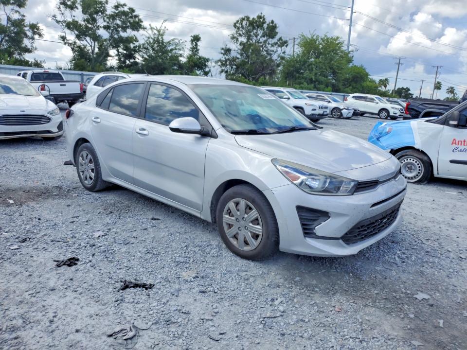 2022 Kia Rio მანქანა იყიდება აუქციონზე, vin: 3KPA24AD3NE458914, აუქციონის ნომერი: 66365786