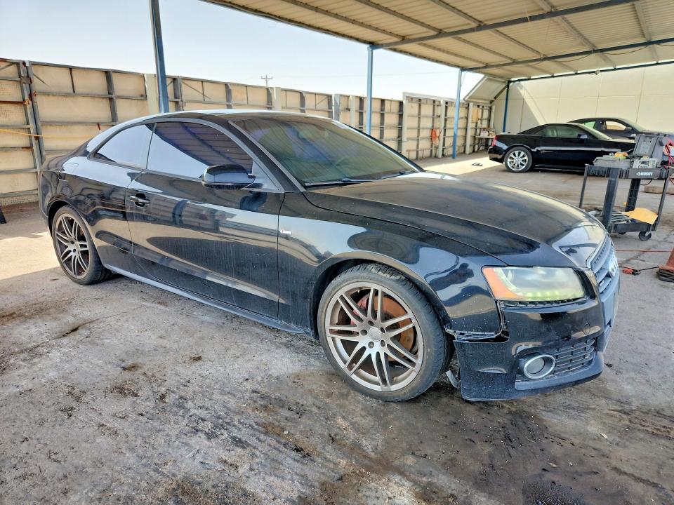 Продаж на аукціоні авто 2011 Audi A5, vin: WAU4FAFR4BA021732, номер лоту: 63784216