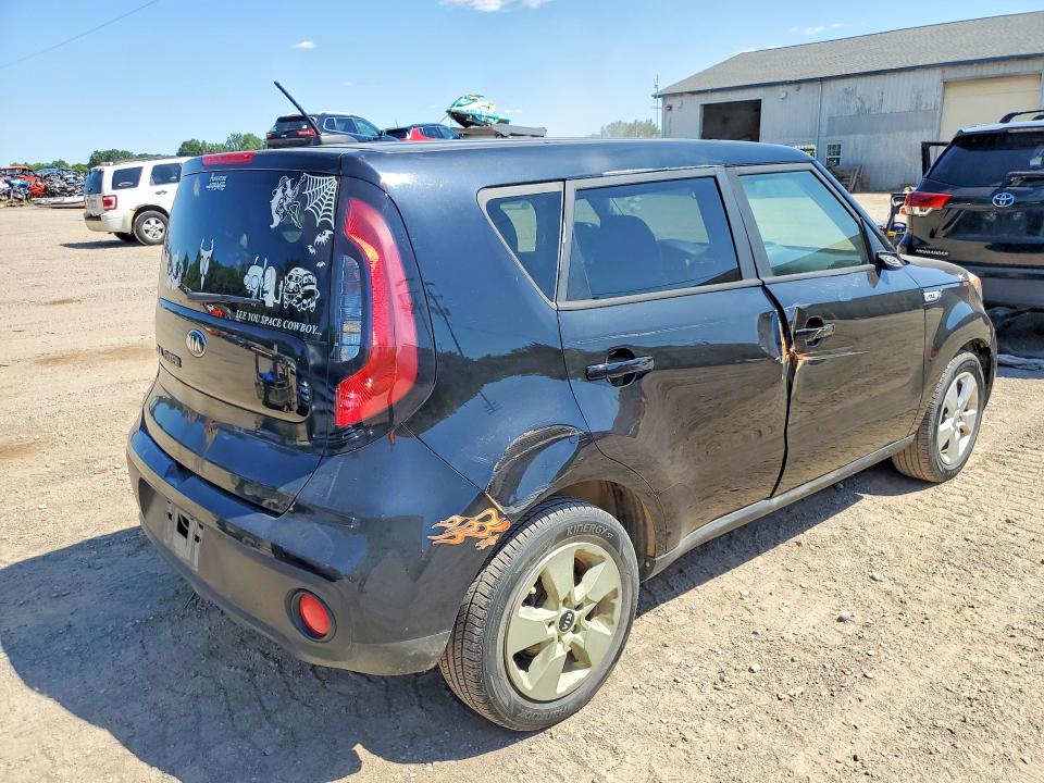2017 Kia Soul მანქანა იყიდება აუქციონზე, vin: KNDJN2A21H7882459, აუქციონის ნომერი: 63700226