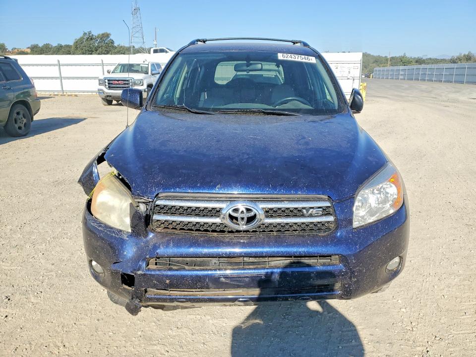 2006 Toyota Rav4 მანქანა იყიდება აუქციონზე, vin: JTMBK34V865011818, აუქციონის ნომერი: 62437546