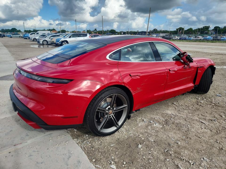 63880106 :رقم المزاد ، WP0AC2Y11LSA71398 vin ، 2020 Porsche Taycan مزاد بيع