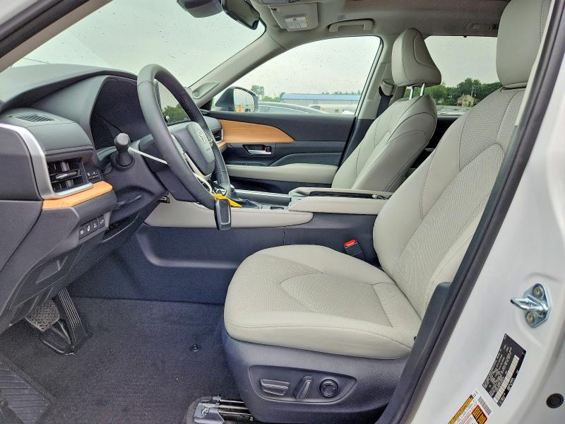 64099216 :رقم المزاد ، 5TDACAB5XTS095212 vin ، 2026 Toyota Grand Highlander Hybrid مزاد بيع