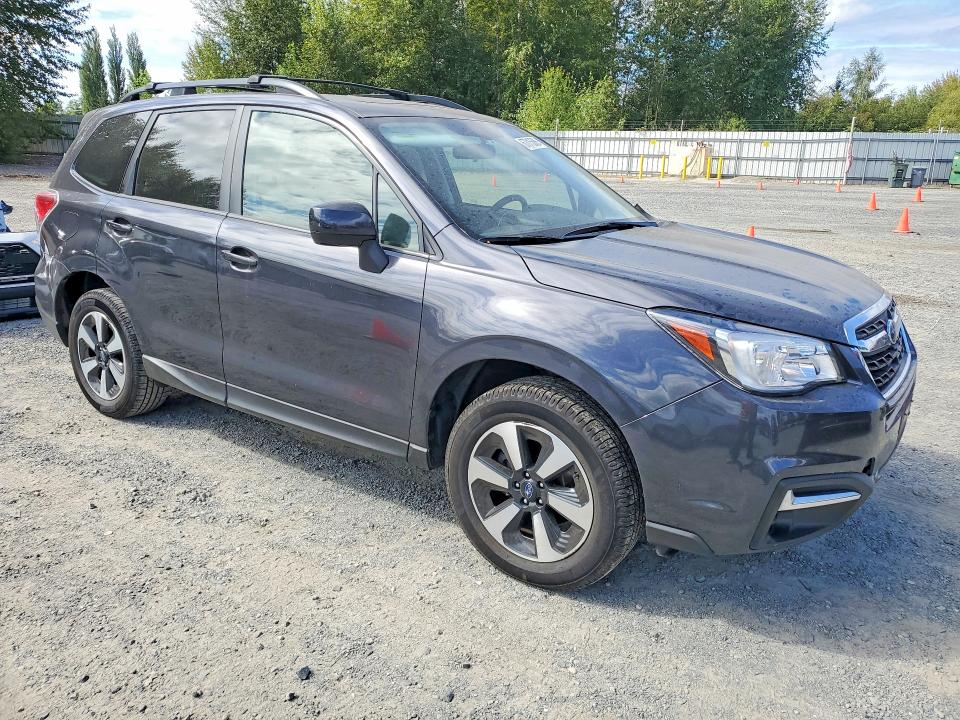 67015586 :رقم المزاد ، JF2SJAEC5HH509238 vin ، 2017 Subaru Forester مزاد بيع