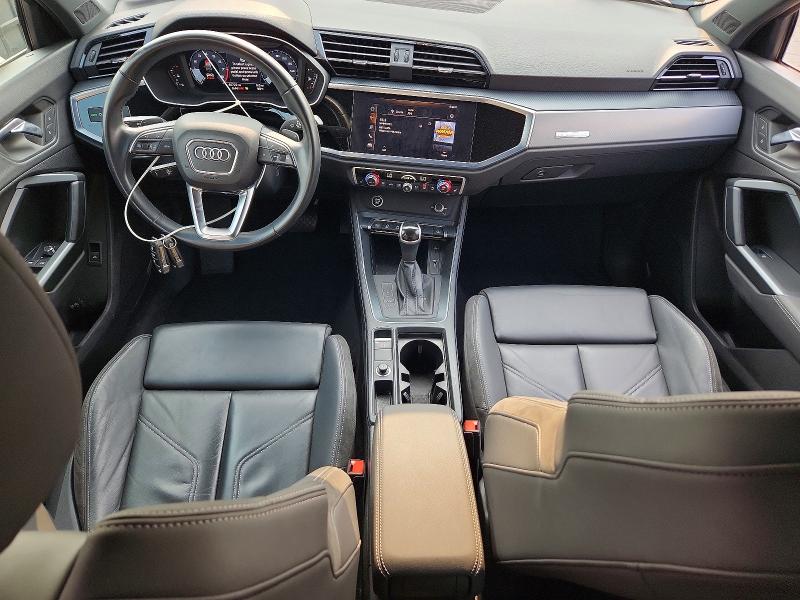 2021 Audi Q3 მანქანა იყიდება აუქციონზე, vin: WA1DECF3XM1031739, აუქციონის ნომერი: 63717926