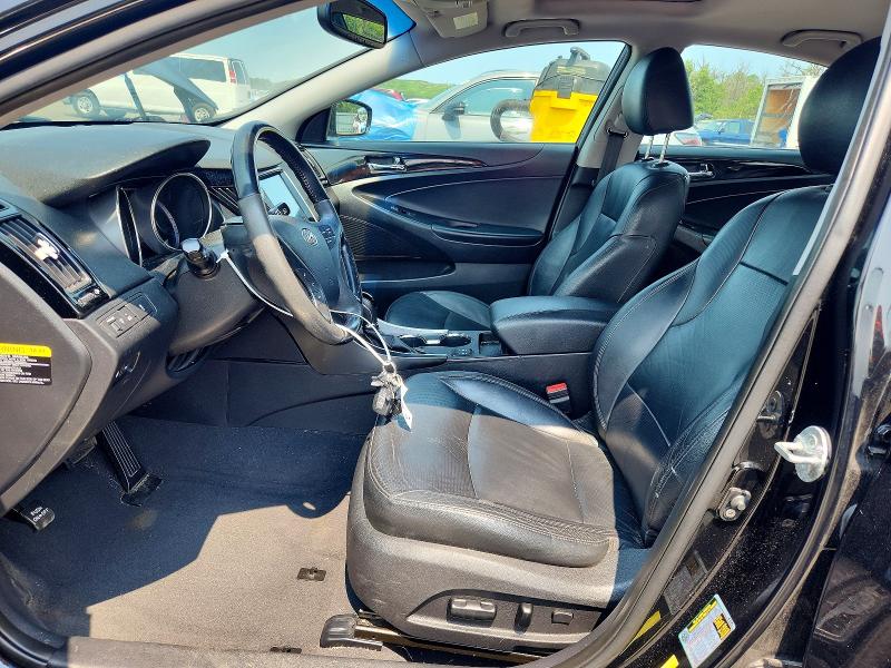 64155166 :رقم المزاد ، 5NPEC4ACXBH306626 vin ، 2011 Hyundai Sonata مزاد بيع